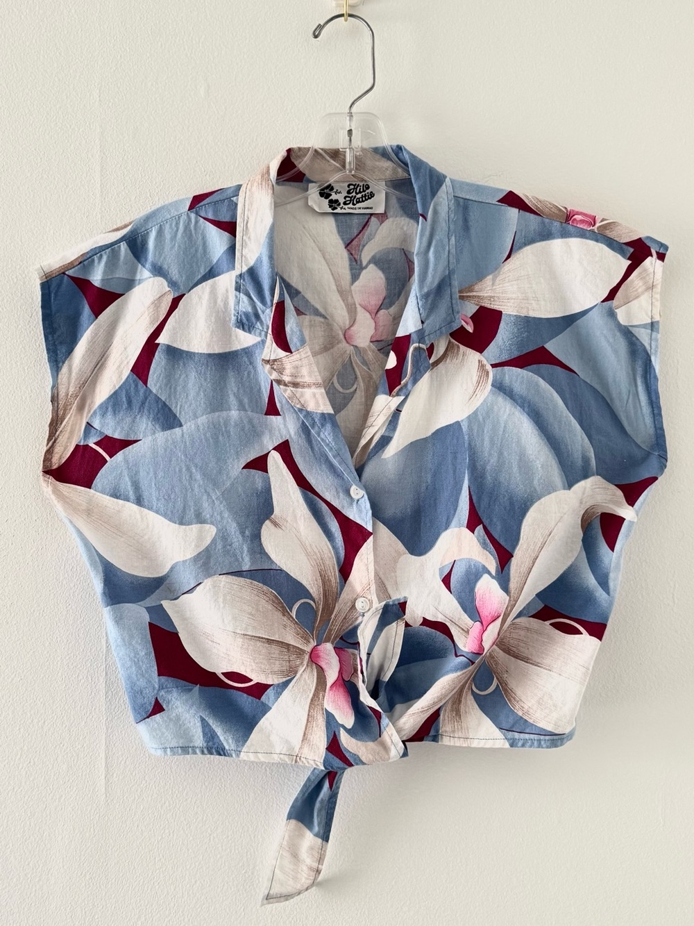 Hilo Hattie Light Blue Floral Tie-Front Crop Top